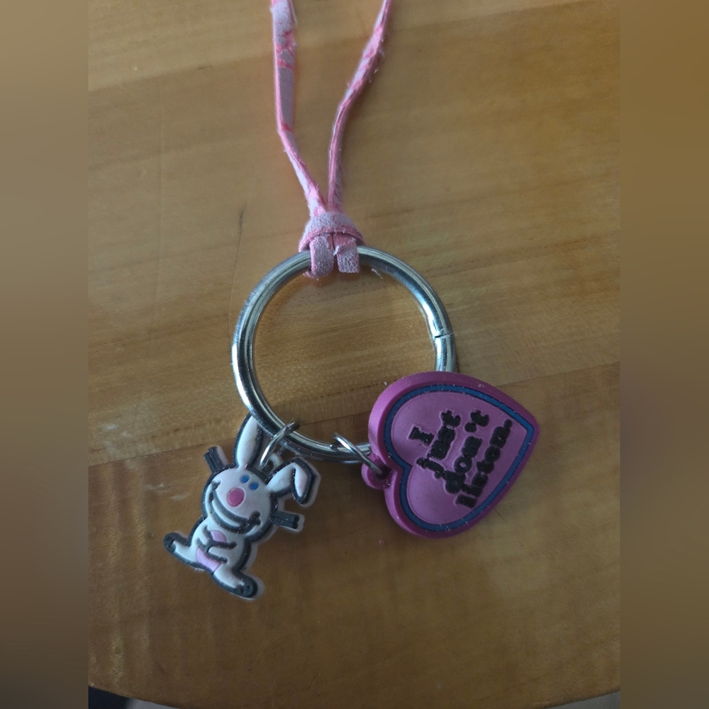 Y2k Its Happy Bunny necklace with tags Kids
